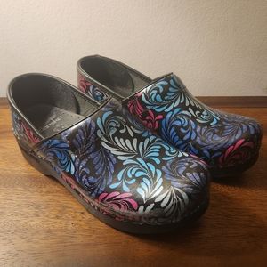 Dansko | Floral Paisley Clogs